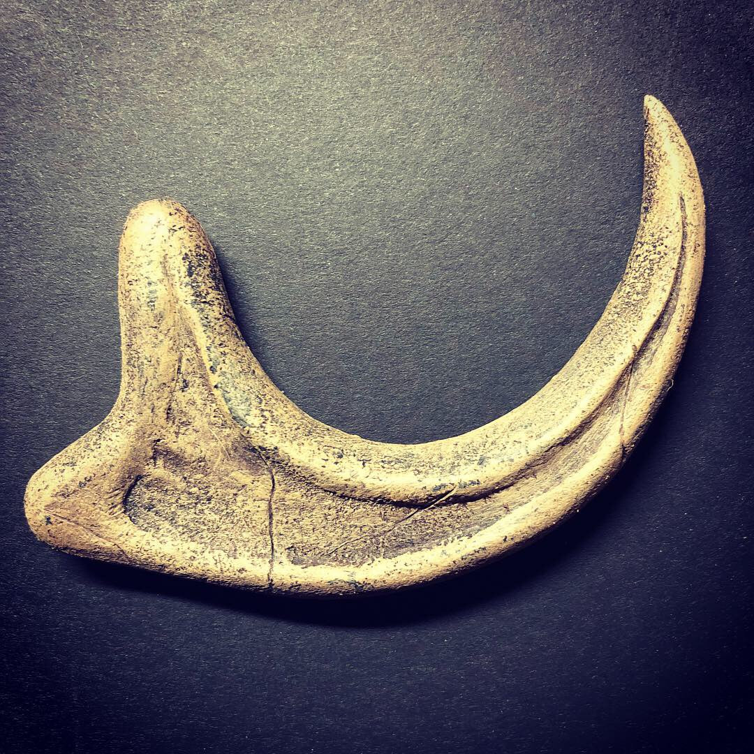 Raptor Claw Tape Head